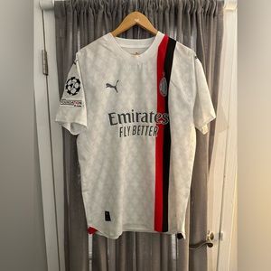 ⚽️AUTHENTIC AC MILAN JERSEY⚽️